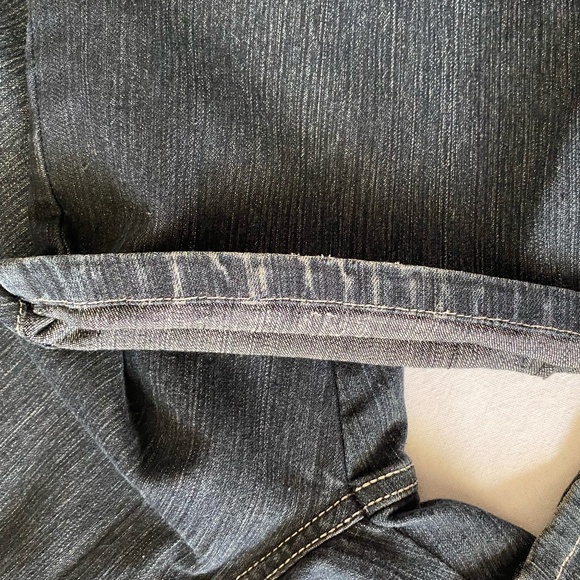 Roadrunner Women's Sz12x31 Dark Denim Straight Leg Stretch Jeans - Picture 11 of 16